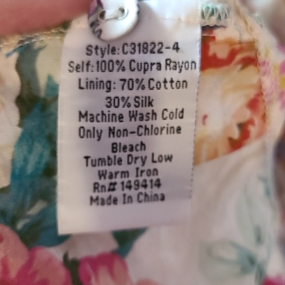 Johnny Was "Milana" Tiered Floral-print Maxi Dress/Duster with Lace Trim | L - Picture 13 of 15